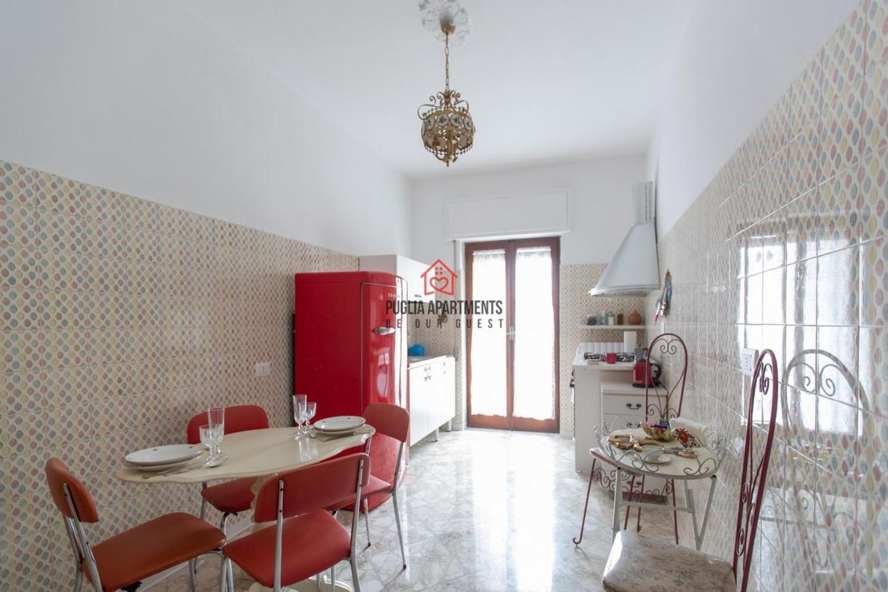 Golden And Silver House Bari Center Near The Trains Εξωτερικό φωτογραφία